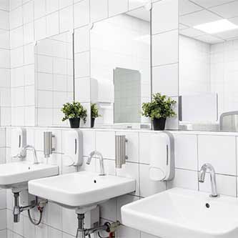 Why Every Business Needs a Reliable Commercial Plumber in Miami